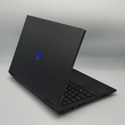HP OMEN 15 / Ryzen 7 4800H / 16 Go DDR4 / 512 Go SSD / RTX 2060 6 Go / 15.6 FHD