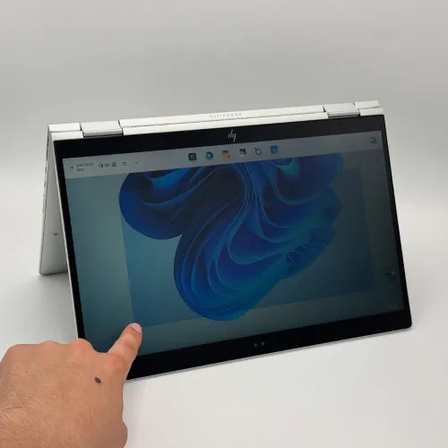 HP ELITEBOOK 1030 G3 Convertible Tactile/ 8th I7-8650U / 16Go DDR5 / 512SSD / 13.3 FHD Tcatile