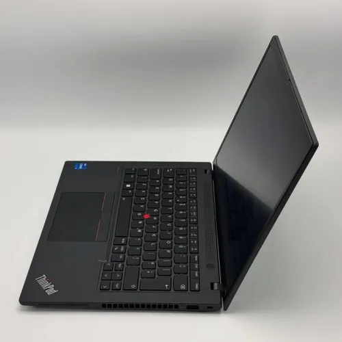 LENOVO THINKPAD P14S Gen 4 / 13th I7-1360P / 32Go DDR5 / 512Go SSD / RTX A500 04GO / 14 FHD+