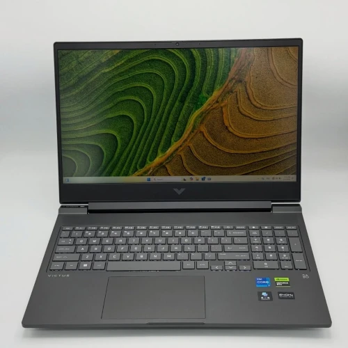 HP Victus 16  i7 13620H / 16 Go DDR5 / 512 Go SSD / RTX 4060 8 Go / 16 QHD 240 Hz