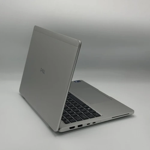 DELL PRO 14 / ULTRA 7 265U / 16Go DDR5 / 512SSD / 14 FHD+