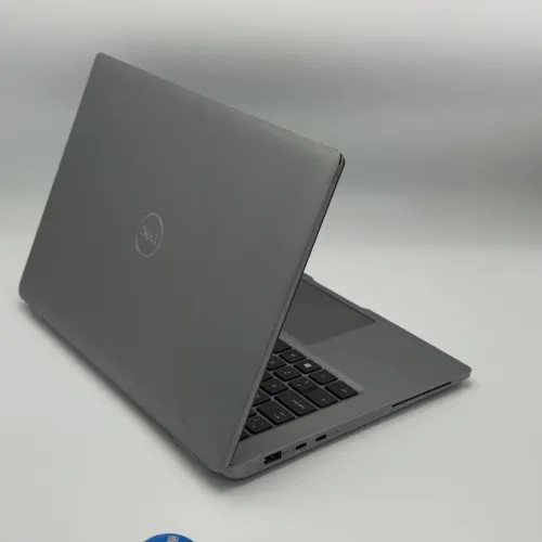 DELL LATITUDE 5340 / 13th I7-1365U / 16Go DDR5 / 512Go / 13.3 FHD