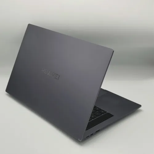 Huawei MateBook D16 / Ryzen 5 4600H / 16 Go DDR4 / 512 Go SSD NVMe / 16 FHD