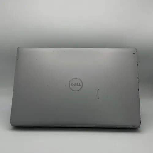 Dell Precision 3590 / Ultra 5 125U / 32 Go DDR5 / 512 Go SSD / 15.6 FHD