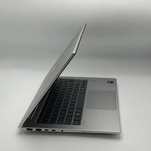 HP ProBook 4 G1i 14 / Ultra 5 225U / 16 Go DDR5 / 512 Go SSD / 14 FHD+