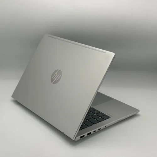 HP ProBook 4 G1i 14 / Ultra 5 225U / 16 Go DDR5 / 512 Go SSD / 14 FHD+