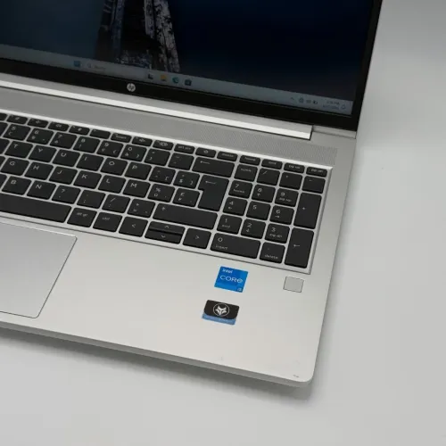 HP ProBook 450 G10 / i5-1335U / 16 Go / 512 Go SSD