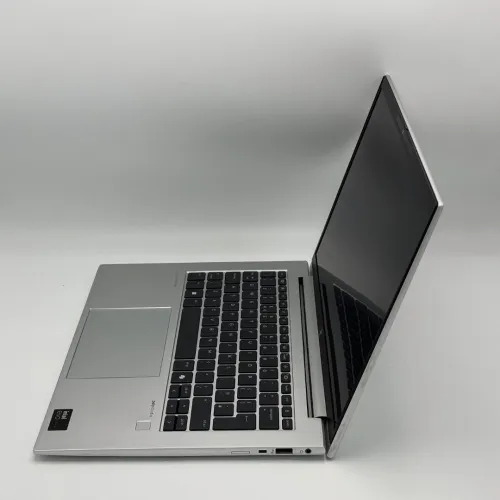 HP ELITEBOOK 840 G11 / ULTRA 5 135U Evo / 16Go DDR5 / 256SSD / 14 FHD+