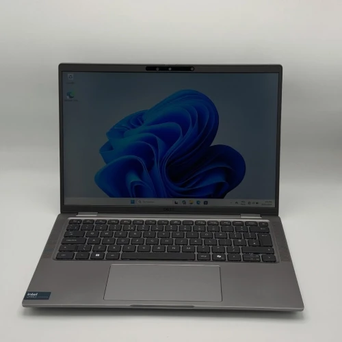 Dell Latitude 7450 Tactile / Core Ultra 7 165U / 16 Go DDR5 / 256 Go SSD / 14 FHD+
