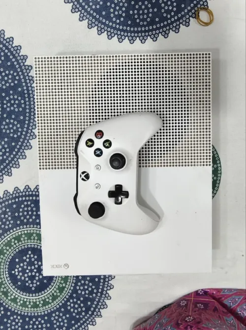 Xbox one s 1Tb