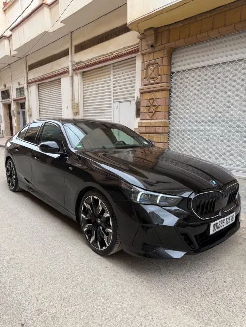 BMW Série 5 2025 Pak m xdrive invidualle