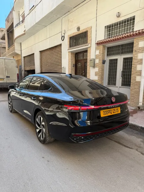 Volkswagen Passat 2025 Pro