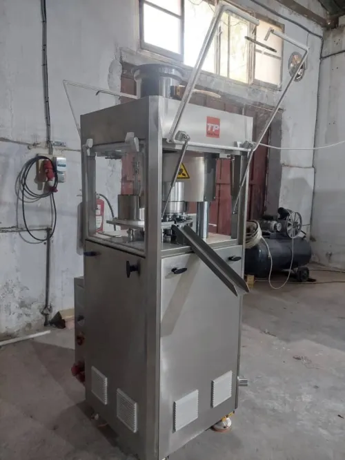 Matériele pour bloc de toilette et naphtaline