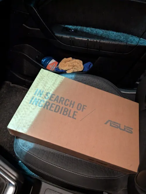 Asus vivobook M509D Ryzen 7 20Gb/1Tb