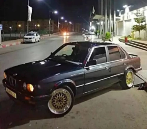 BMW Série 3 1986 Luxury