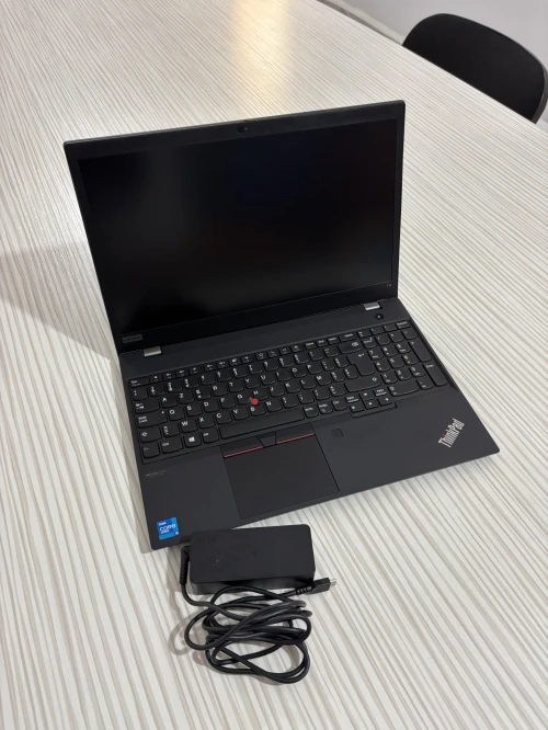 Lenovo thinkpad T15 Gen 2 i5 11em gen 1145G7 16G 512G