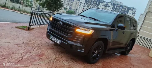 Toyota Land Cruiser  2024 