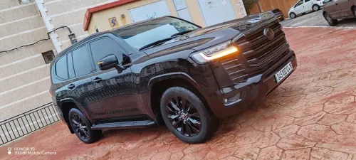 Toyota Land Cruiser  2024 