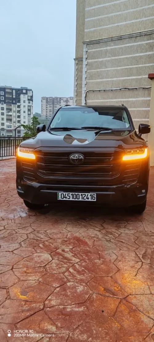 Toyota Land Cruiser  2024 