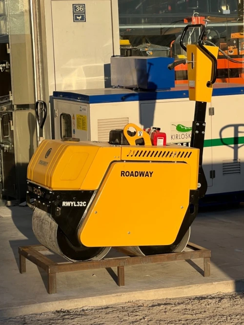 ROULEAU COMPACTEUR / 2 CYLENDERS 840KG - CONDUCTEUR /  2 CYLENDERS 860-730KG / 1 CYLENDER 298KG