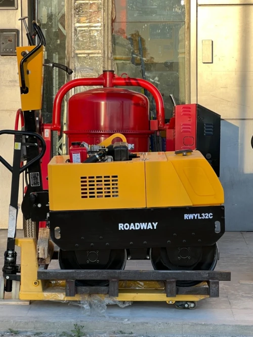 ROULEAU COMPACTEUR / 2 CYLENDERS 840KG - CONDUCTEUR /  2 CYLENDERS 860-730KG / 1 CYLENDER 298KG