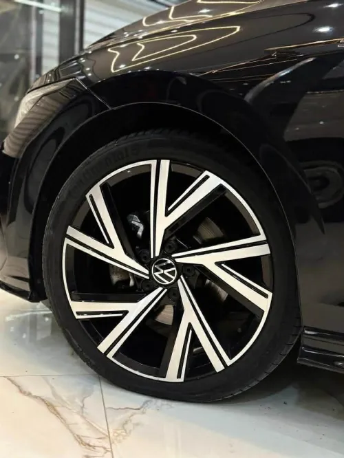 Volkswagen Golf 8 2021 R-Line