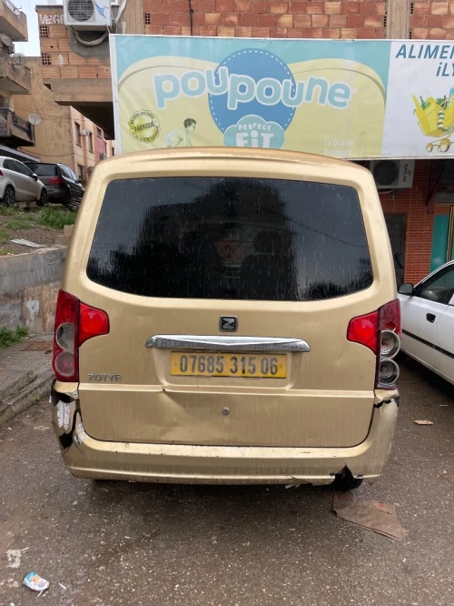 Zotye Z10 2015 