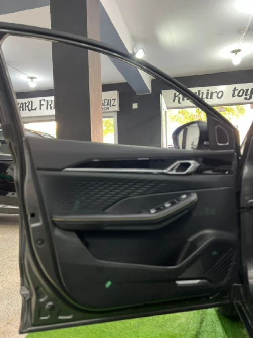 Geely Coolray 2025 Geely