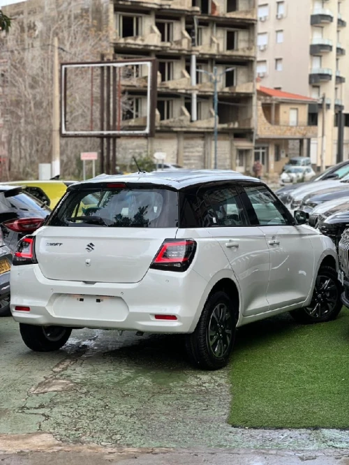 Suzuki Swift 2025 Monte carlo