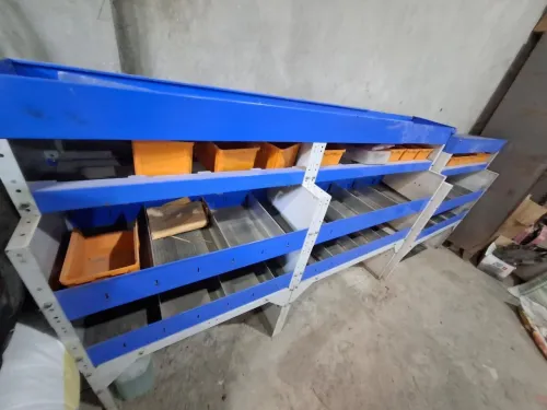 Étagères atelier mobile