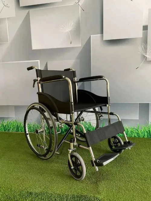 Fauteuil roulant adultes et enfants 