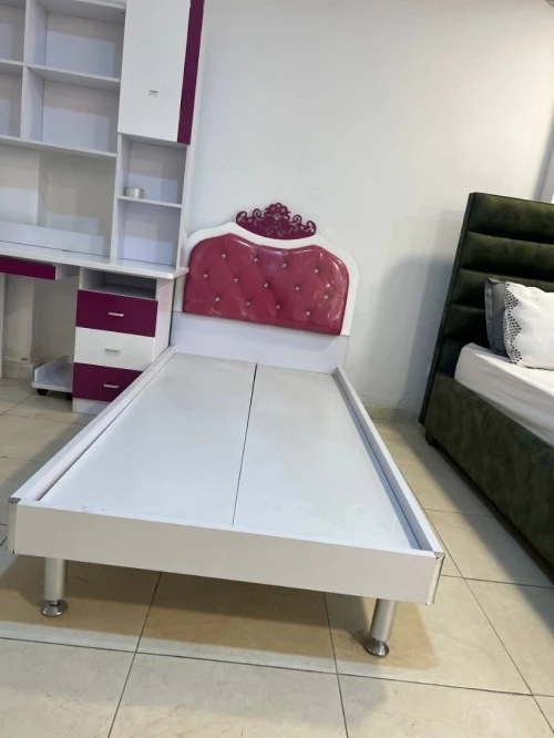 Chambre pour fille Ensemble complet Importée