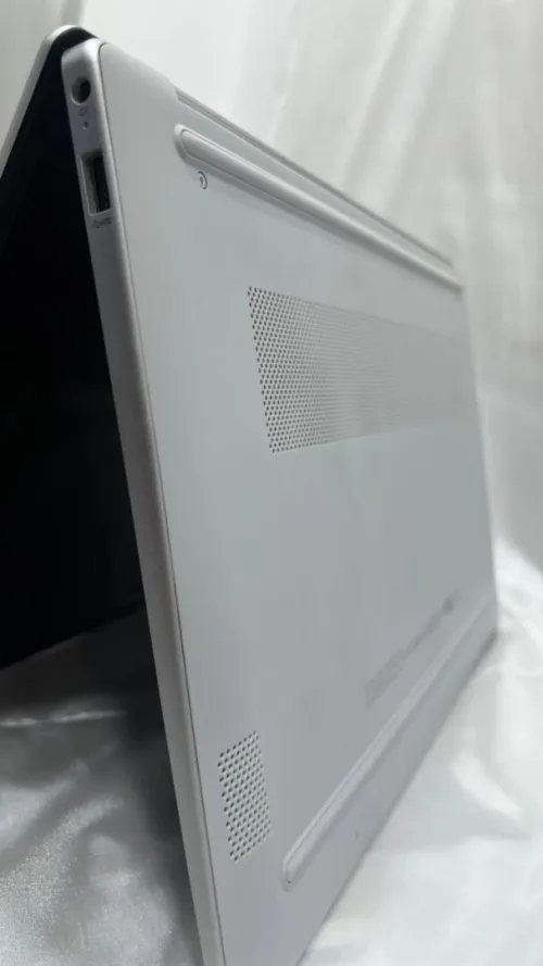  Laptop HP 15-fd0005dx 