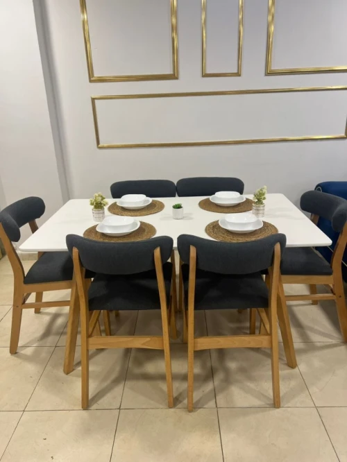 Table de cuisine avec 6 Chaises