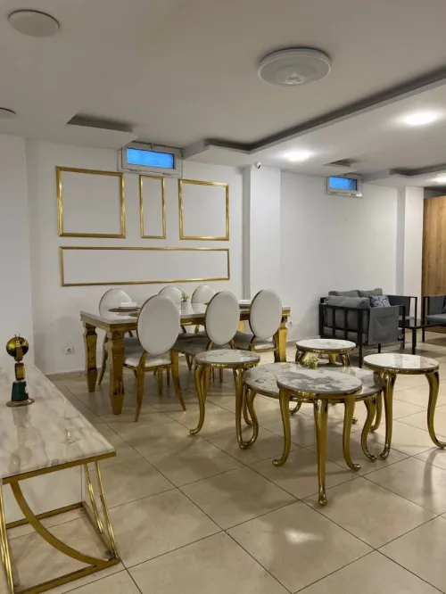 Ensemble de mobilier luxueux importation malaisie