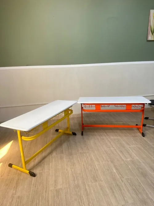 Tables et Chaises Scolaires
