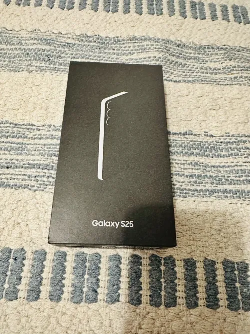 samsung S25 12 GB / 512 GB