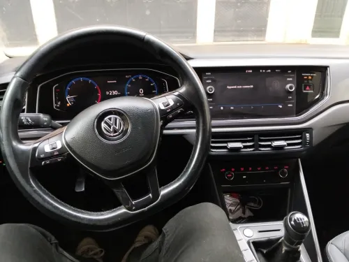 Volkswagen Polo 2019 Carat