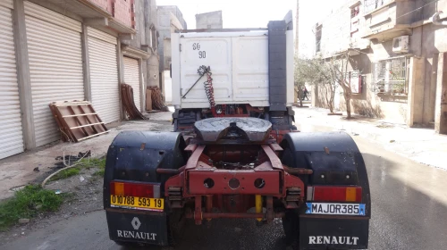 Renault 385 1993