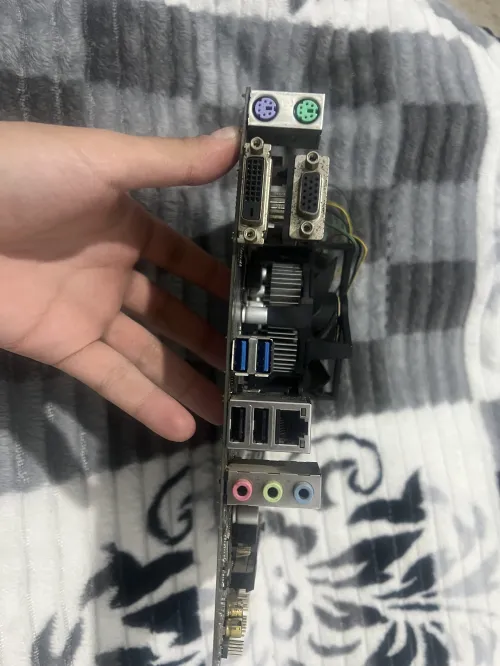 Kit h310m+ i5 9400 + cooler