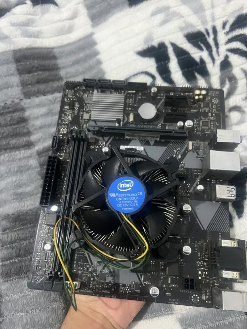 Kit h310m+ i5 9400 + cooler