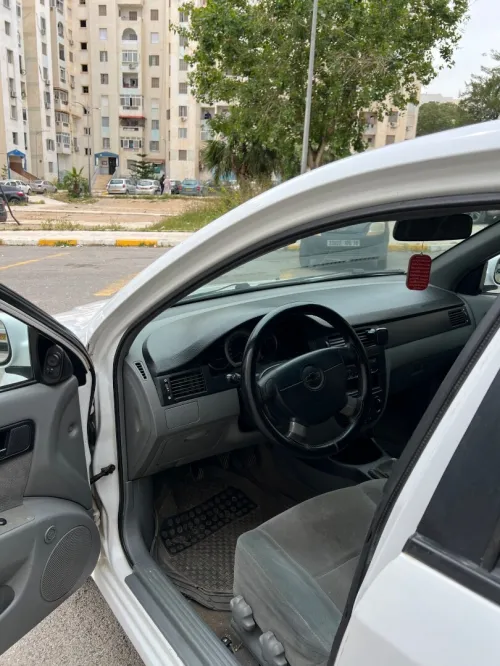Chevrolet Optra ls 2012 