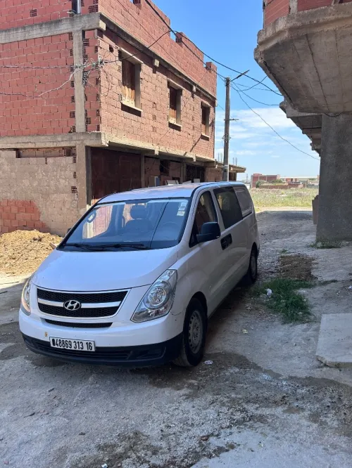 Hyundai H1 2013 Vitré 6 places