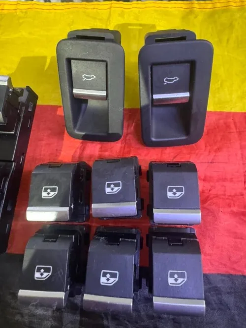 Disponible pièces détachées pour Audi q7 vw Porsche Cayenne