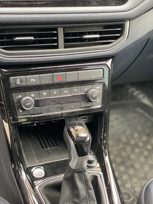 Volkswagen Tharu 2025 Xr