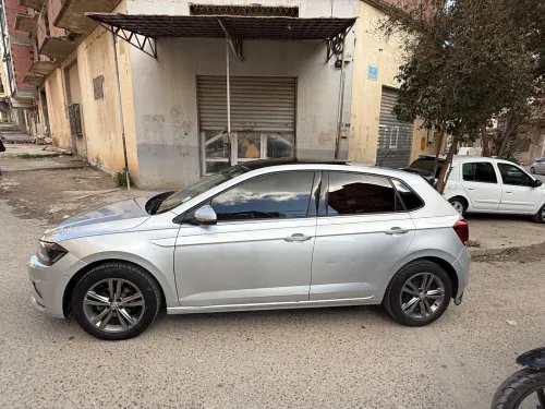 Volkswagen Polo 2019 Carat