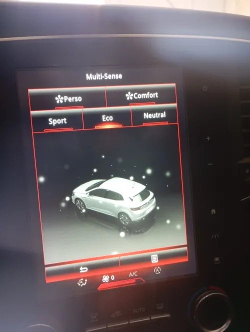 Renault ميڨان4 2018 