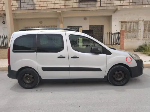 Peugeot Partner 2018 Nouveau Outdoor