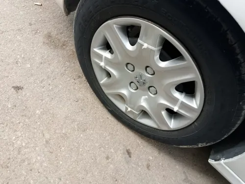 Peugeot 301 2014 301