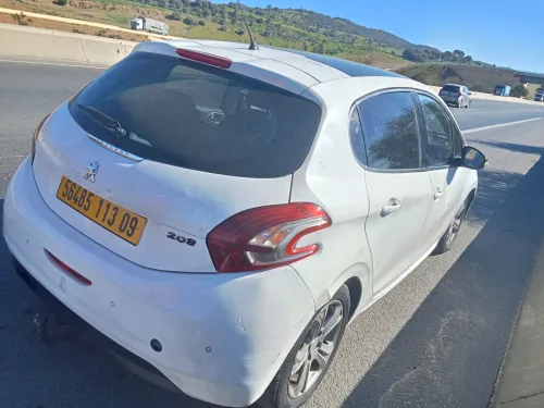 Peugeot 208 2013 Allure